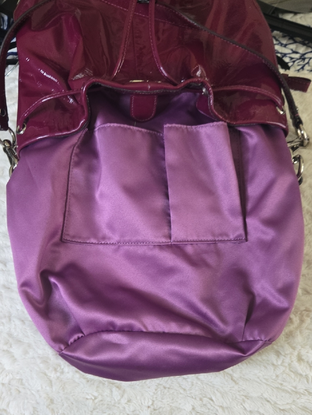 Coach Patent Leather Drawstring Hobo in Fushsia With Matching Wallet In Pristine - Picture 14 of 16